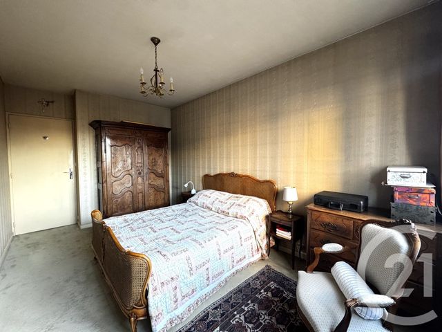 Appartement T5 à vendre - 5 pièces - 109.2 m2 - VILLEURBANNE - 69 - RHONE-ALPES - Century 21 Villa Urbana