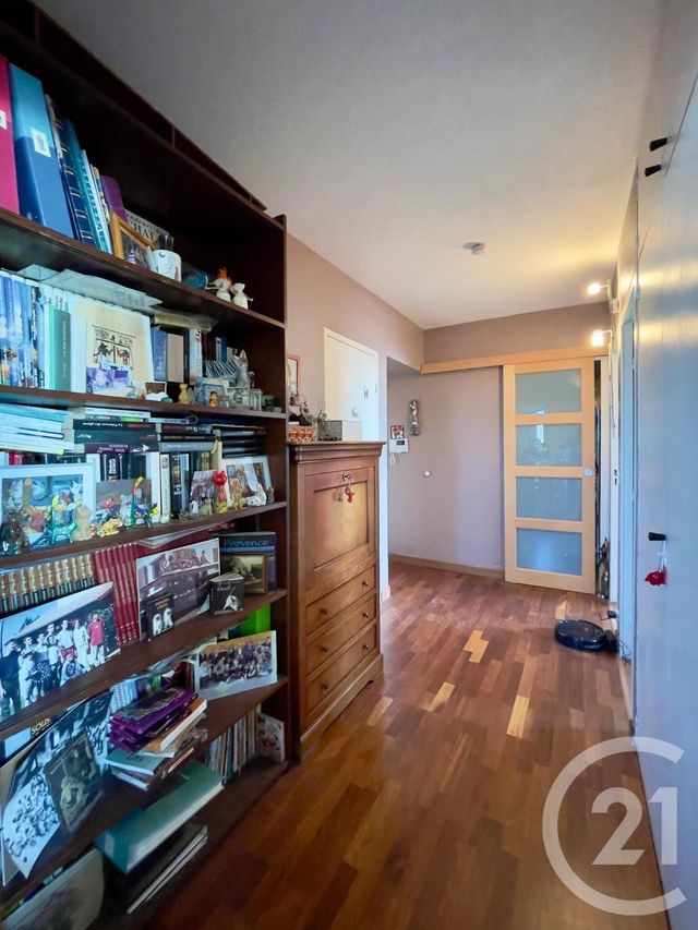 Appartement F3 à vendre - 3 pièces - 61.13 m2 - VILLEURBANNE - 69 - RHONE-ALPES - Century 21 Villa Urbana