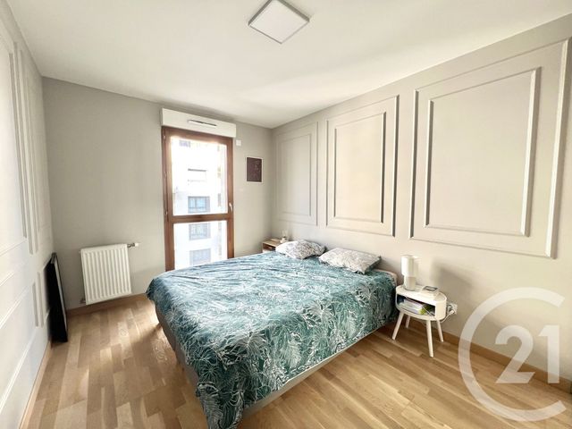 Appartement T3 à vendre - 3 pièces - 65.21 m2 - VILLEURBANNE - 69 - RHONE-ALPES - Century 21 Villa Urbana