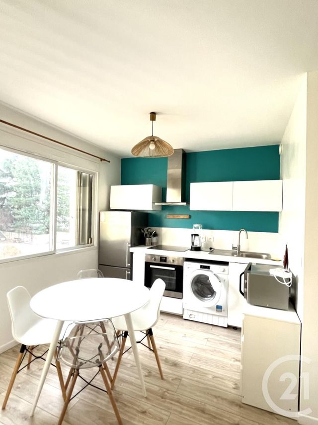 Appartement F1 à vendre - 1 pièce - 32.0 m2 - LYON - 69007 - RHONE-ALPES - Century 21 Villa Urbana