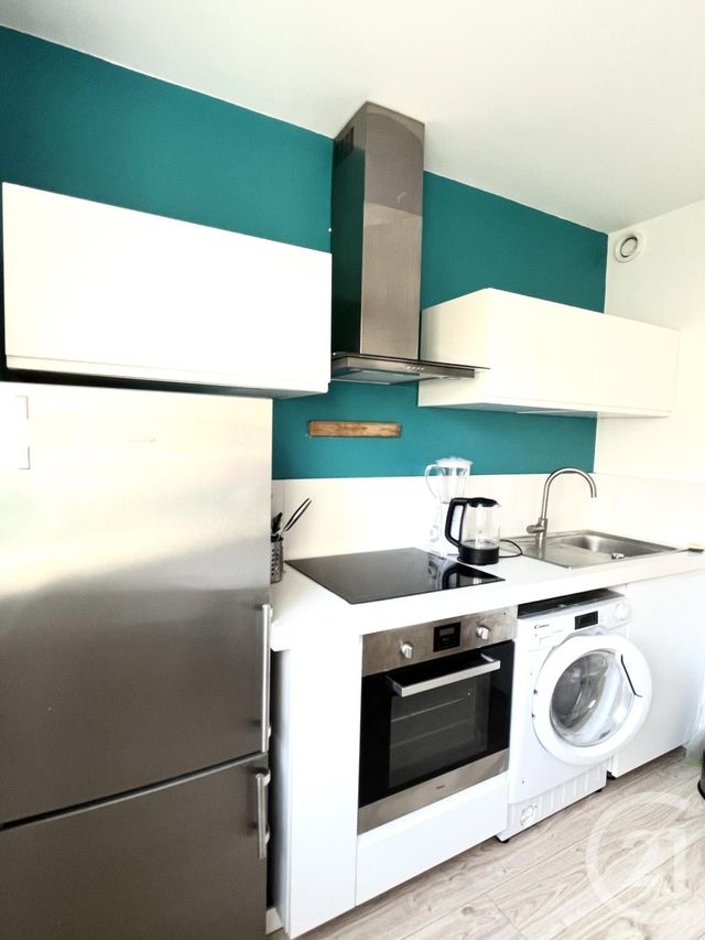 Appartement F1 à vendre - 1 pièce - 32.0 m2 - LYON - 69007 - RHONE-ALPES - Century 21 Villa Urbana