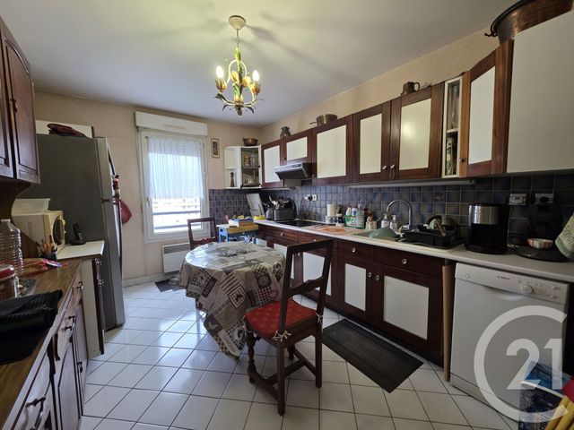 Appartement F4 à vendre - 4 pièces - 99.0 m2 - VILLEURBANNE - 69 - RHONE-ALPES - Century 21 Villa Urbana