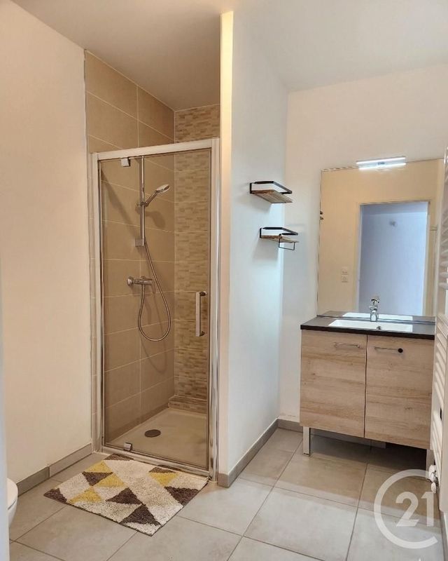 Appartement F2 à vendre - 2 pièces - 41.71 m2 - VILLEURBANNE - 69 - RHONE-ALPES - Century 21 Villa Urbana