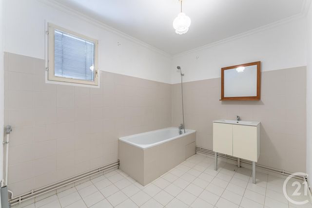 maison à vendre - 4 pièces - 105.0 m2 - VILLEURBANNE - 69 - RHONE-ALPES - Century 21 Villa Urbana