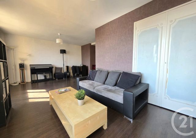 Appartement T3 à vendre - 3 pièces - 58.68 m2 - VILLEURBANNE - 69 - RHONE-ALPES - Century 21 Villa Urbana