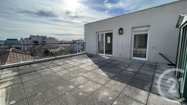 Appartement F4 à vendre - 4 pièces - 90.0 m2 - VILLEURBANNE - 69 - RHONE-ALPES - Century 21 Villa Urbana