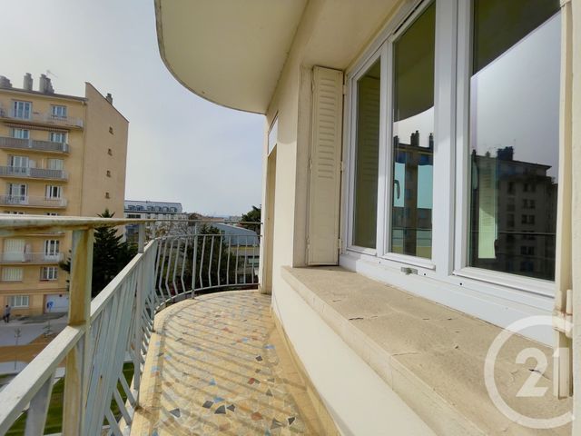 Appartement T3 à vendre - 3 pièces - 69.83 m2 - VILLEURBANNE - 69 - RHONE-ALPES - Century 21 Villa Urbana