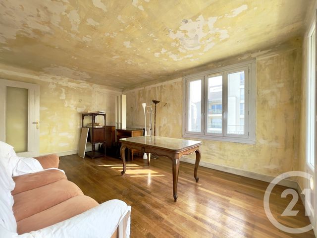 Appartement T3 à vendre - 3 pièces - 69.83 m2 - VILLEURBANNE - 69 - RHONE-ALPES - Century 21 Villa Urbana