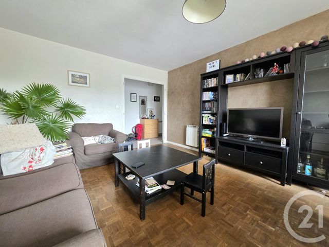 Appartement F4 à vendre - 4 pièces - 84.05 m2 - VILLEURBANNE - 69 - RHONE-ALPES - Century 21 Villa Urbana