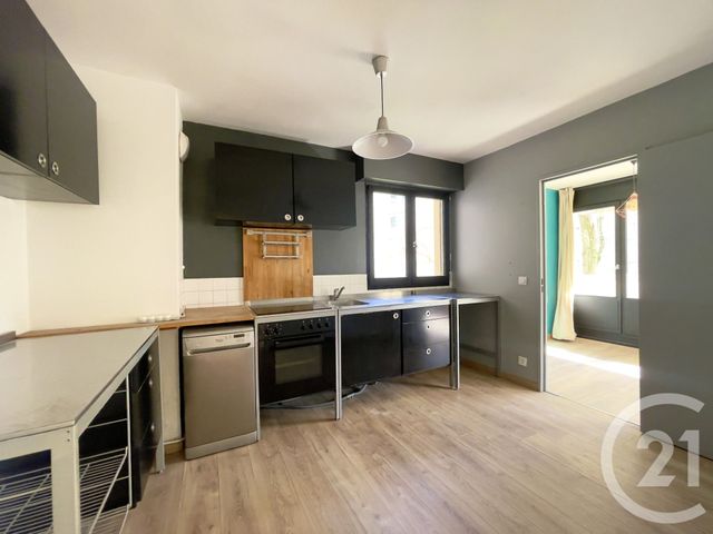 Appartement T3 à vendre - 3 pièces - 64.01 m2 - VILLEURBANNE - 69 - RHONE-ALPES - Century 21 Villa Urbana