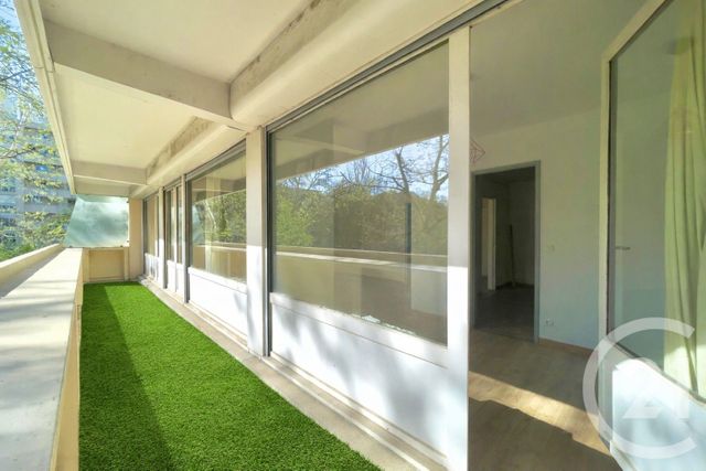 Appartement T3 à vendre - 3 pièces - 64.01 m2 - VILLEURBANNE - 69 - RHONE-ALPES - Century 21 Villa Urbana