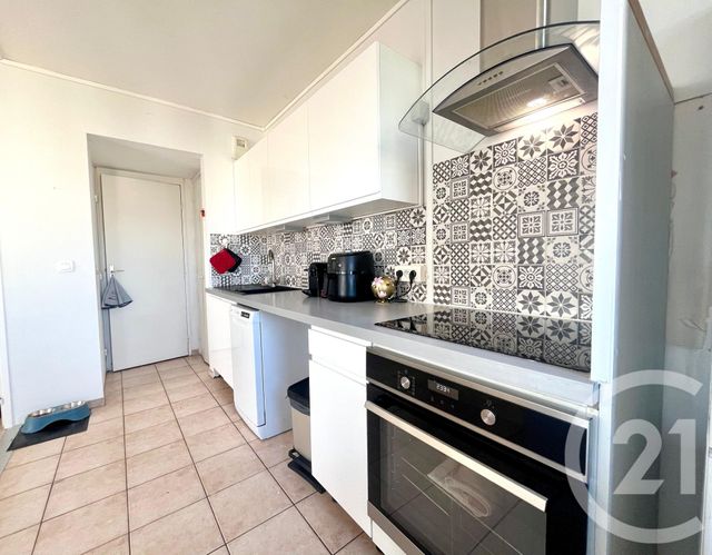 Appartement T3 à vendre - 3 pièces - 61.0 m2 - VILLEURBANNE - 69 - RHONE-ALPES - Century 21 Villa Urbana