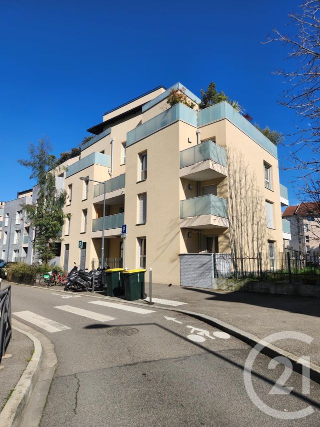 Appartement F3 à vendre - 4 pièces - 82.0 m2 - VILLEURBANNE - 69 - RHONE-ALPES - Century 21 Villa Urbana