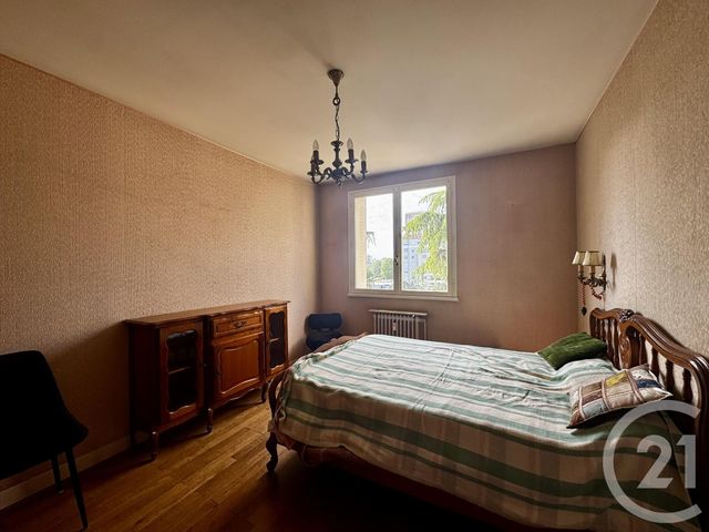 Appartement F3 à vendre - 3 pièces - 79.0 m2 - VILLEURBANNE - 69 - RHONE-ALPES - Century 21 Villa Urbana
