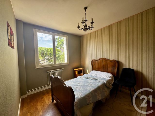 Appartement F3 à vendre - 3 pièces - 79.0 m2 - VILLEURBANNE - 69 - RHONE-ALPES - Century 21 Villa Urbana
