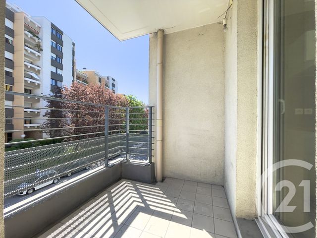 Appartement T2 à vendre - 2 pièces - 47.0 m2 - VILLEURBANNE - 69 - RHONE-ALPES - Century 21 Villa Urbana