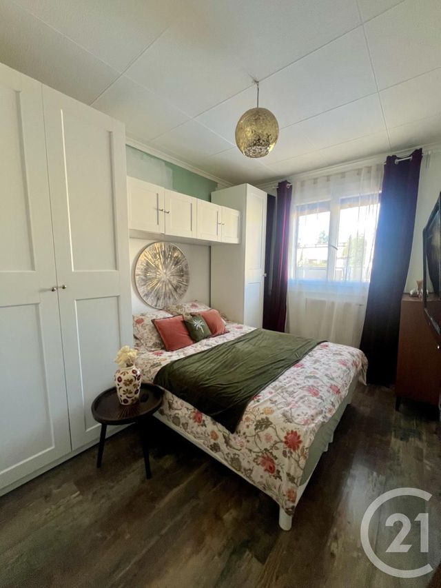 maison à vendre - 5 pièces - 90.0 m2 - VENISSIEUX - 69 - RHONE-ALPES - Century 21 Villa Urbana