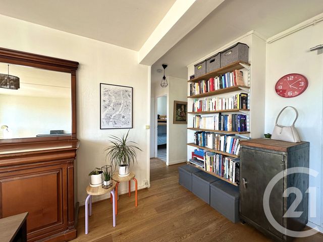 Appartement T4 à vendre - 4 pièces - 64.0 m2 - VILLEURBANNE - 69 - RHONE-ALPES - Century 21 Villa Urbana