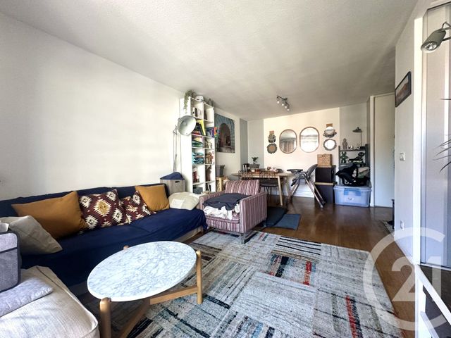 Appartement T2 à vendre - 2 pièces - 51.55 m2 - VILLEURBANNE - 69 - RHONE-ALPES - Century 21 Villa Urbana