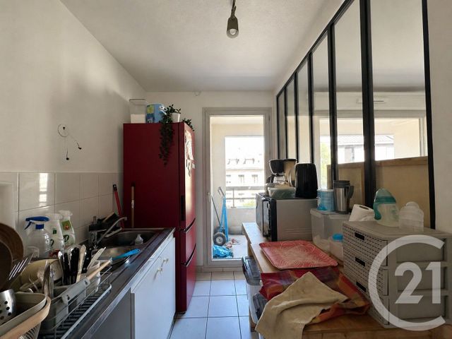 Appartement T2 à vendre - 2 pièces - 51.55 m2 - VILLEURBANNE - 69 - RHONE-ALPES - Century 21 Villa Urbana