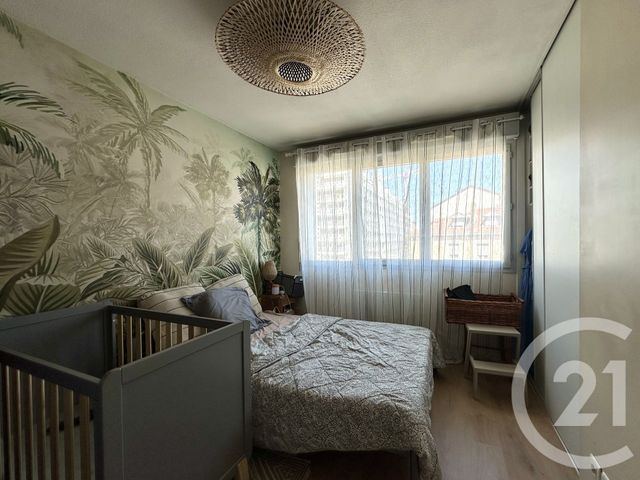 Appartement T2 à vendre - 2 pièces - 51.55 m2 - VILLEURBANNE - 69 - RHONE-ALPES - Century 21 Villa Urbana