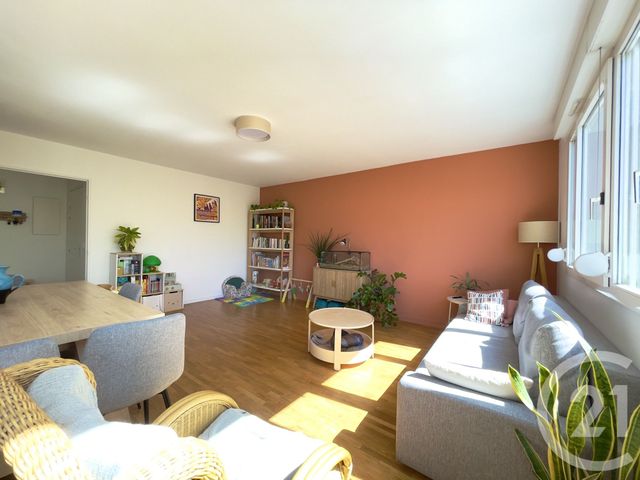 Appartement T4 à vendre - 4 pièces - 83.28 m2 - VILLEURBANNE - 69 - RHONE-ALPES - Century 21 Villa Urbana