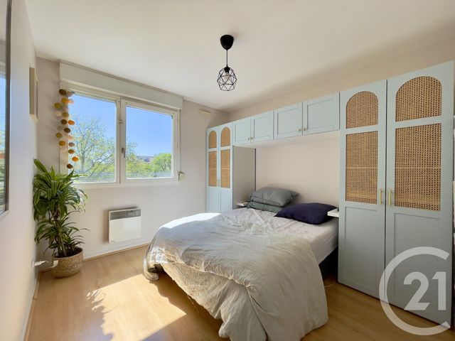 Appartement T4 à vendre - 4 pièces - 83.28 m2 - VILLEURBANNE - 69 - RHONE-ALPES - Century 21 Villa Urbana