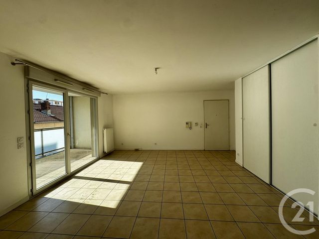 Appartement F3 à vendre - 3 pièces - 66.0 m2 - VILLEURBANNE - 69 - RHONE-ALPES - Century 21 Villa Urbana