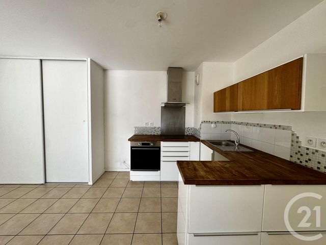 Appartement F3 à vendre - 3 pièces - 66.0 m2 - VILLEURBANNE - 69 - RHONE-ALPES - Century 21 Villa Urbana