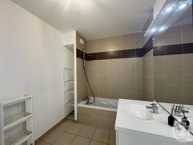 Appartement F3 à vendre - 3 pièces - 66.0 m2 - VILLEURBANNE - 69 - RHONE-ALPES - Century 21 Villa Urbana