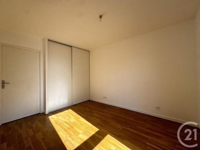 Appartement F3 à vendre - 3 pièces - 66.0 m2 - VILLEURBANNE - 69 - RHONE-ALPES - Century 21 Villa Urbana
