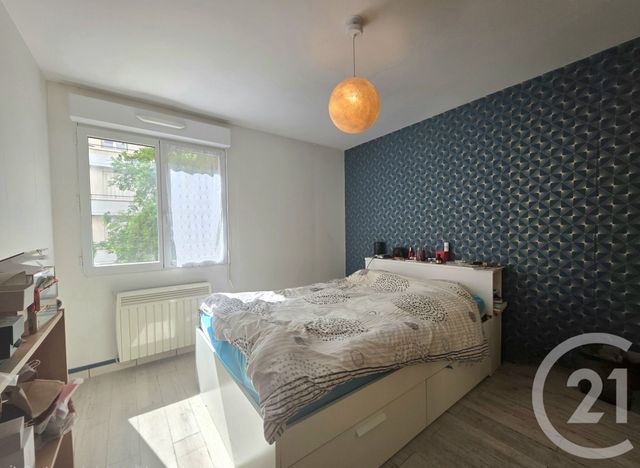 Appartement F4 à vendre - 4 pièces - 81.0 m2 - VILLEURBANNE - 69 - RHONE-ALPES - Century 21 Villa Urbana