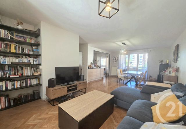 Appartement F4 à vendre - 4 pièces - 81.0 m2 - VILLEURBANNE - 69 - RHONE-ALPES - Century 21 Villa Urbana