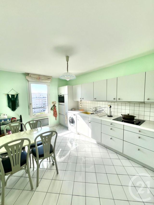 Appartement F4 à vendre - 4 pièces - 98.0 m2 - VILLEURBANNE - 69 - RHONE-ALPES - Century 21 Villa Urbana
