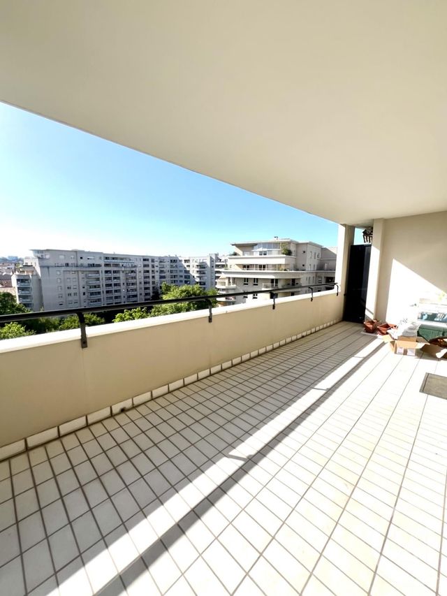 Appartement F4 à vendre - 4 pièces - 98.0 m2 - VILLEURBANNE - 69 - RHONE-ALPES - Century 21 Villa Urbana