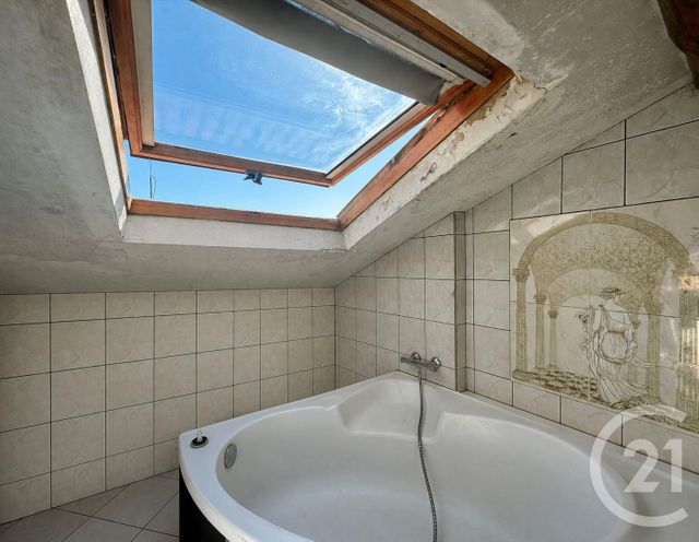 Appartement F1 à vendre - 1 pièce - 30.5 m2 - VILLEURBANNE - 69 - RHONE-ALPES - Century 21 Villa Urbana