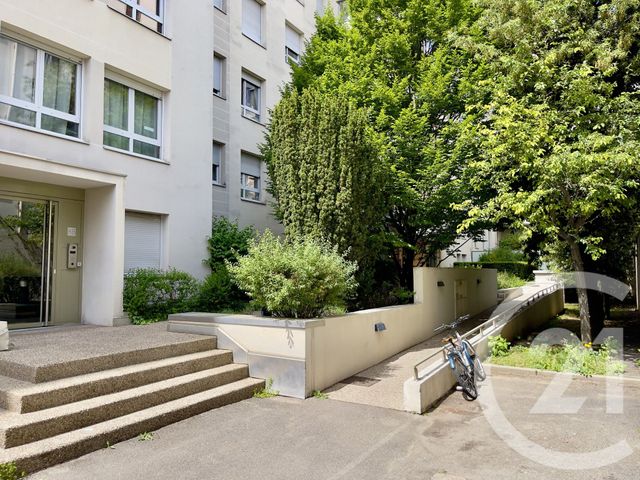 Appartement T3 à vendre - 3 pièces - 60.3 m2 - VILLEURBANNE - 69 - RHONE-ALPES - Century 21 Villa Urbana