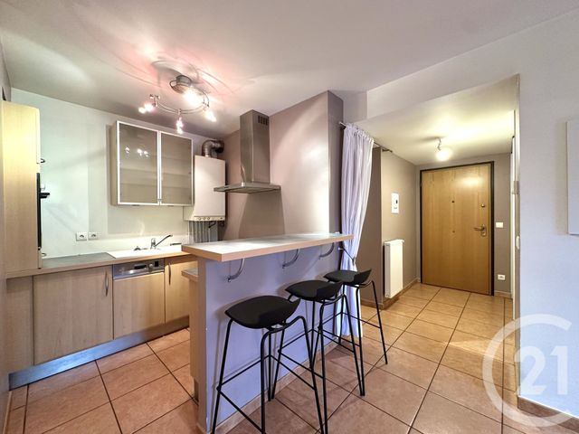 Appartement T3 à vendre - 3 pièces - 63.09 m2 - VILLEURBANNE - 69 - RHONE-ALPES - Century 21 Villa Urbana