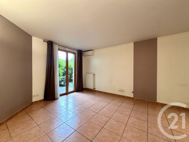 Appartement T3 à vendre - 3 pièces - 63.09 m2 - VILLEURBANNE - 69 - RHONE-ALPES - Century 21 Villa Urbana