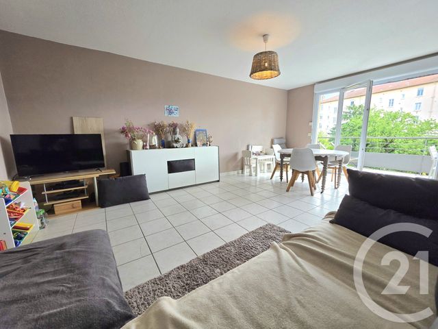 Appartement T3 à vendre - 3 pièces - 67.0 m2 - VILLEURBANNE - 69 - RHONE-ALPES - Century 21 Villa Urbana