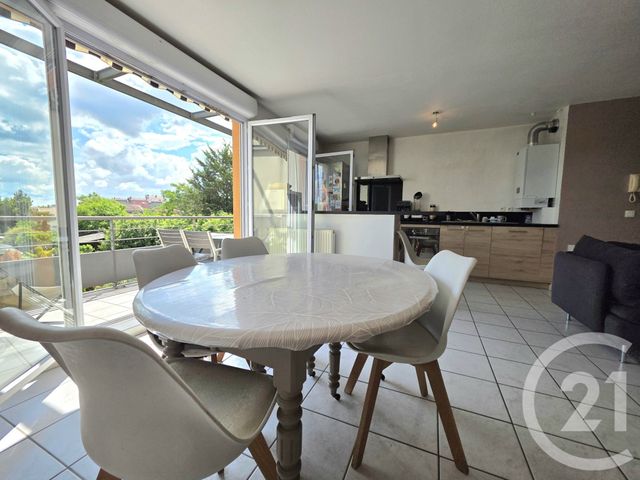 Appartement T3 à vendre - 3 pièces - 67.0 m2 - VILLEURBANNE - 69 - RHONE-ALPES - Century 21 Villa Urbana
