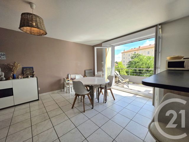 Appartement T3 à vendre - 3 pièces - 67.0 m2 - VILLEURBANNE - 69 - RHONE-ALPES - Century 21 Villa Urbana