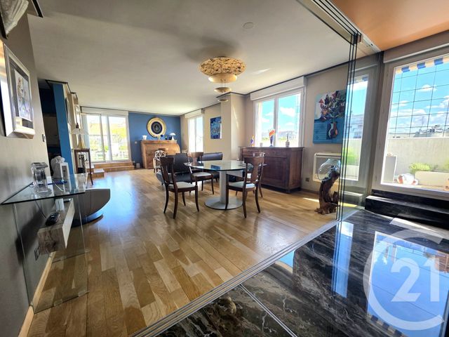 Appartement F4 à vendre - 4 pièces - 112.0 m2 - VILLEURBANNE - 69 - RHONE-ALPES - Century 21 Villa Urbana