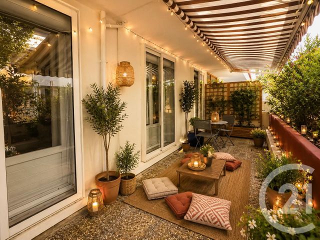 Appartement T3 à vendre - 3 pièces - 61.02 m2 - VILLEURBANNE - 69 - RHONE-ALPES - Century 21 Villa Urbana