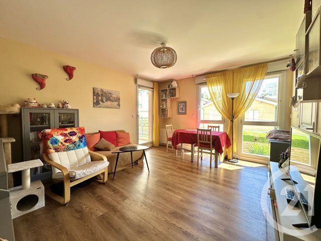 Appartement T2 à vendre - 2 pièces - 46.6 m2 - VILLEURBANNE - 69 - RHONE-ALPES - Century 21 Villa Urbana
