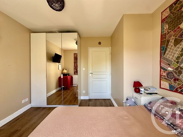 Appartement T2 à vendre - 2 pièces - 46.6 m2 - VILLEURBANNE - 69 - RHONE-ALPES - Century 21 Villa Urbana