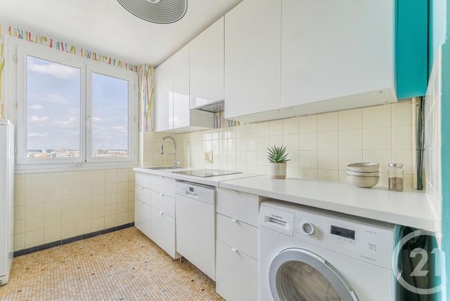 Appartement à vendre - 4 pièces - 78.0 m2 - BRON - 69 - RHONE-ALPES - Century 21 Villa Urbana