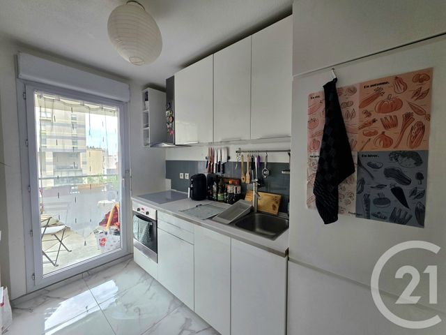Appartement F2 à vendre - 2 pièces - 47.3 m2 - VILLEURBANNE - 69 - RHONE-ALPES - Century 21 Villa Urbana