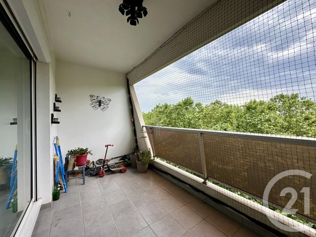 Appartement T5 à vendre - 5 pièces - 98.25 m2 - VILLEURBANNE - 69 - RHONE-ALPES - Century 21 Villa Urbana