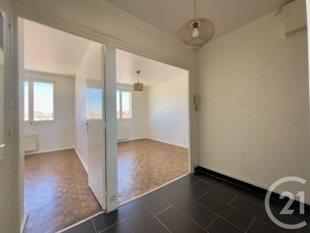 Appartement T2 à vendre - 2 pièces - 39.14 m2 - VILLEURBANNE - 69 - RHONE-ALPES - Century 21 Villa Urbana
